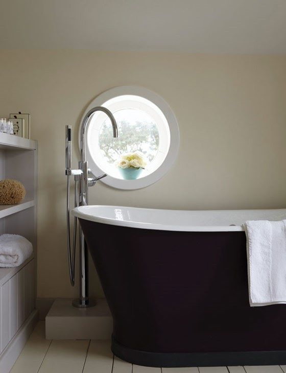 Farrow & Ball - White Tie No. 2002