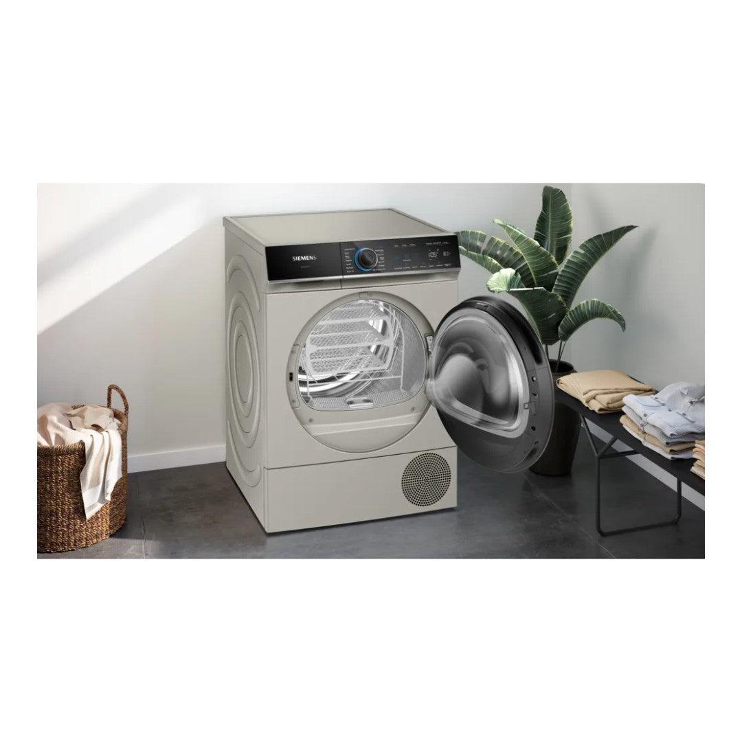 Siemens WQ46B2CXGB iQ700 9kg Heat Pump Tumble Dryer - Silver