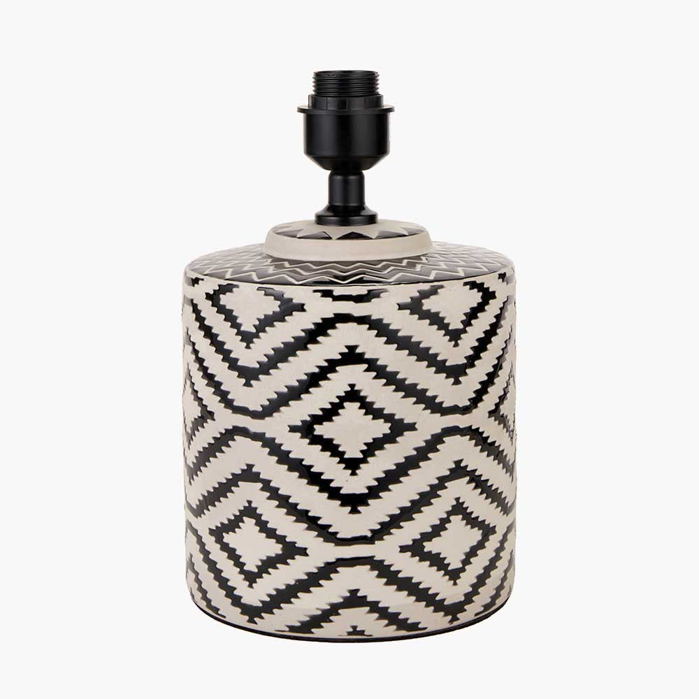 Pacific Chirala Black and White Ikat Ceramic Table Lamp 30-952-BO