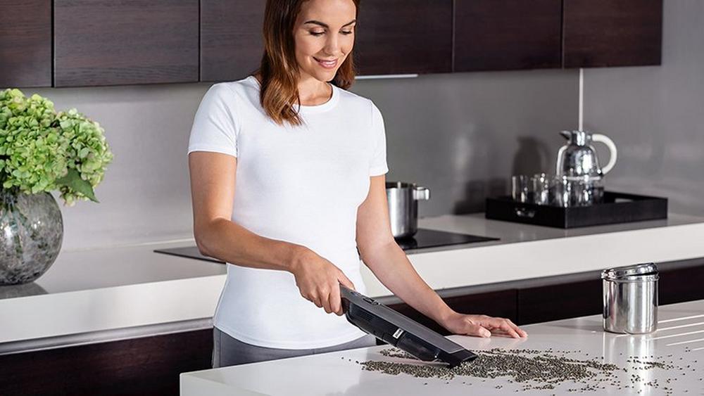 Shark WV200UK Cordless Handheld Vacuum Cleaner - Shark Steel Grey