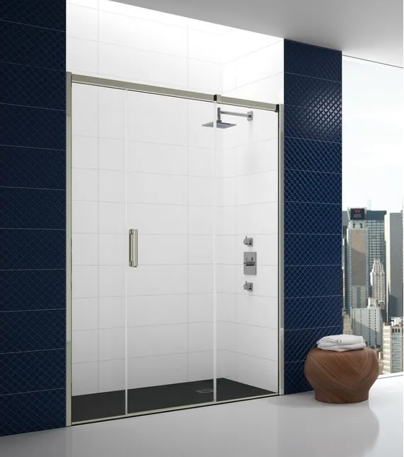 Merlyn Arysto 10 1800mm 3 Panel RH Sliding Door In Recess
