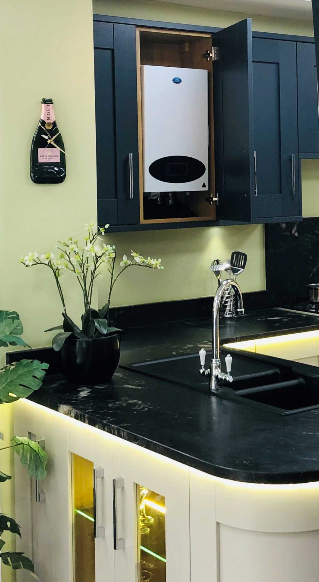 Trianco Aztec Mini System Boiler 8kW 4038