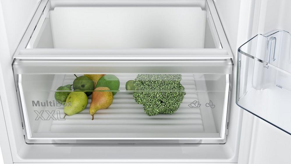Bosch KIN85NSE0G 54.1cm 50/50 Integrated Frost Free Fridge Freezer