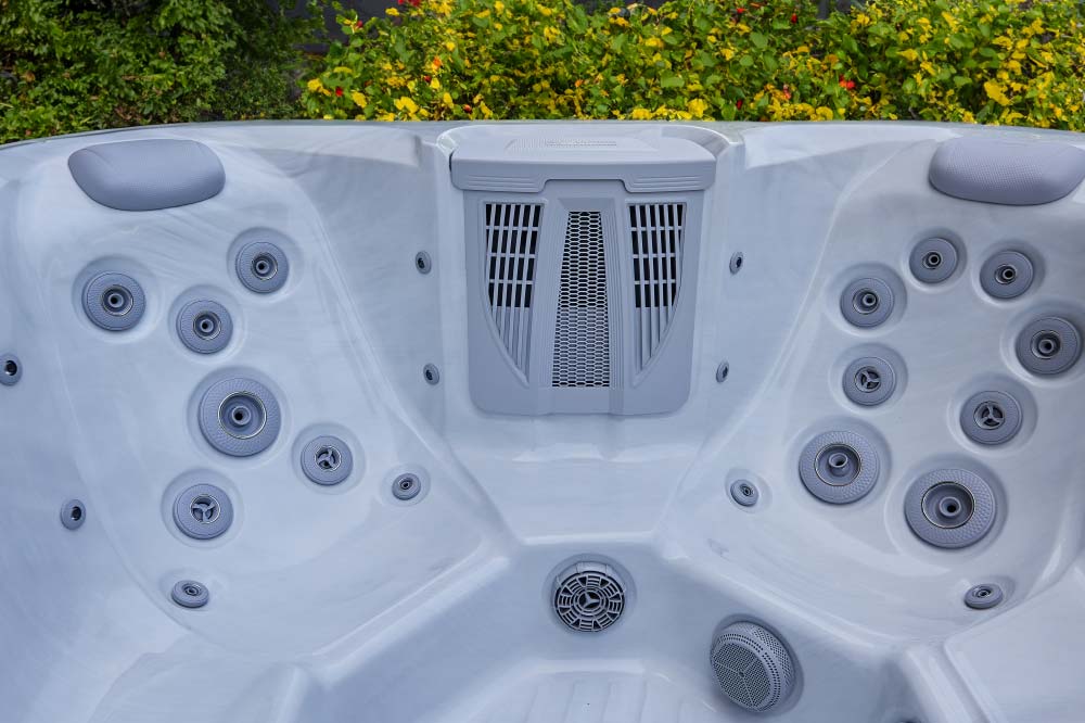 AquaSolus Calma Hot Tub