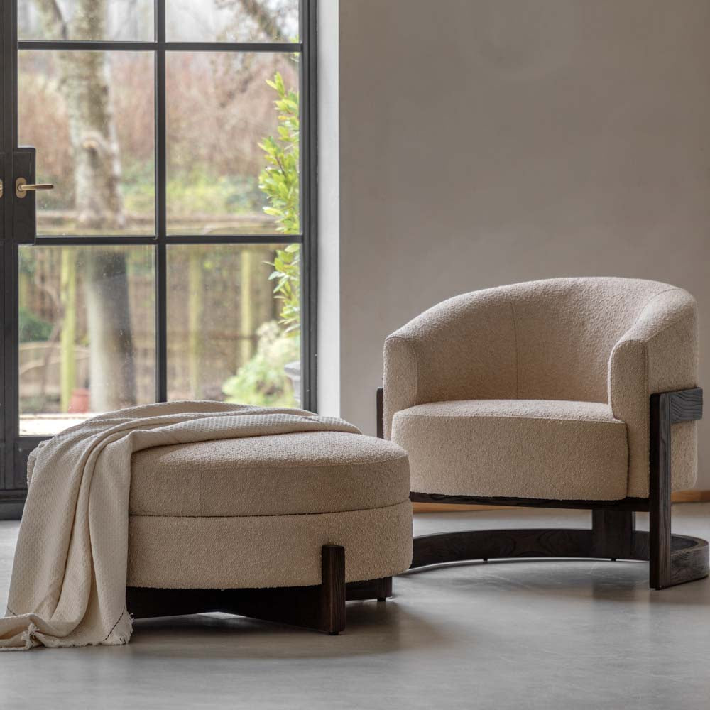 Volla Armchair
