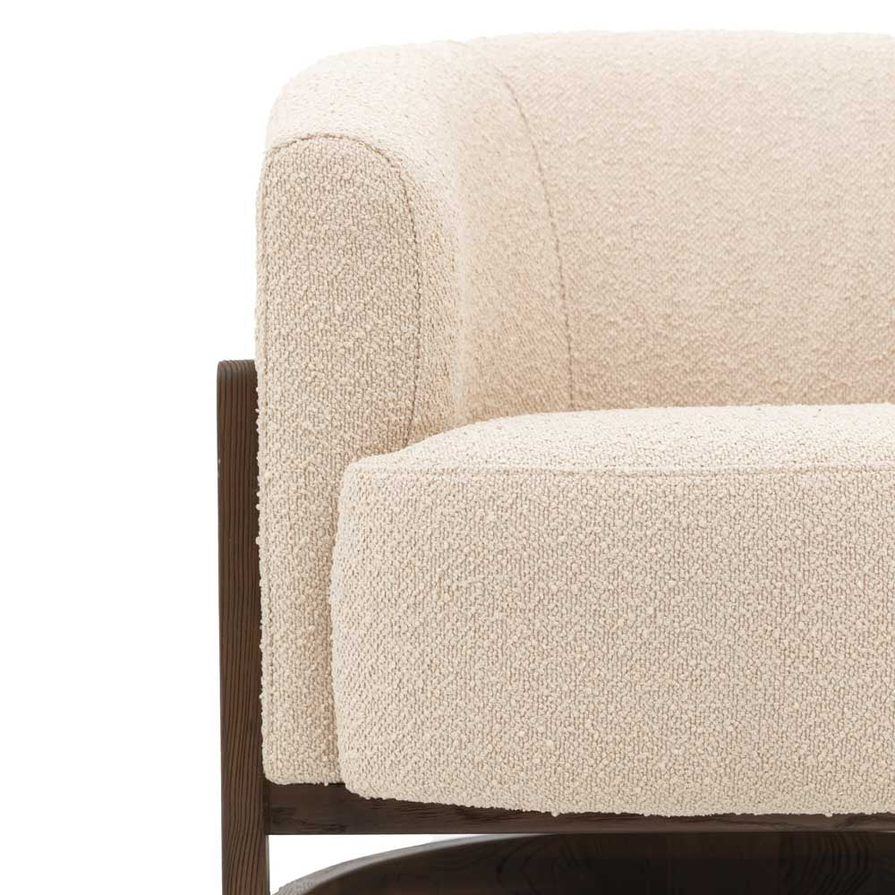 Volla Armchair