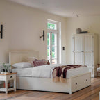 Oxford 5' 2 Drawer Storage Bed White