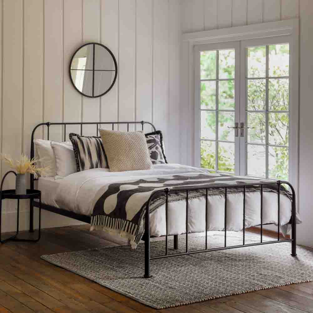 Loughborough 5' Bedstead Black