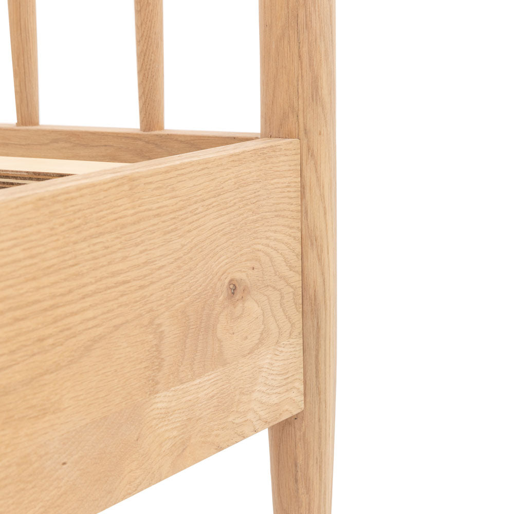 Bremen 4'6 Spindle Bed Natural