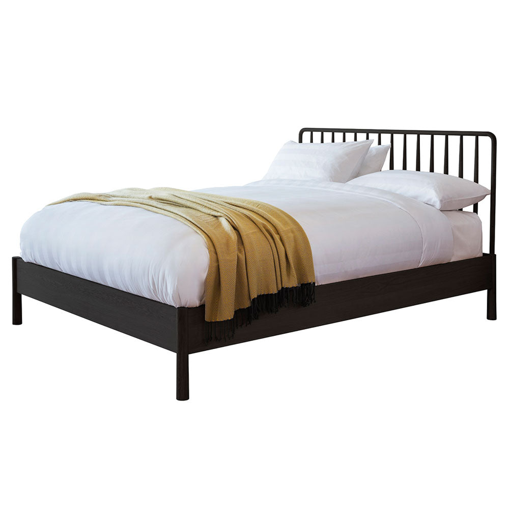 Harbin 4'6" Spindle Bed Black