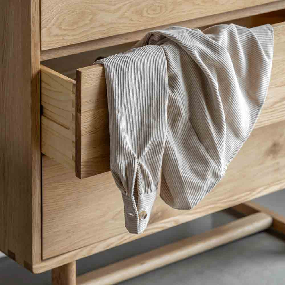 Hamburg 5 Drawer Chest Natural