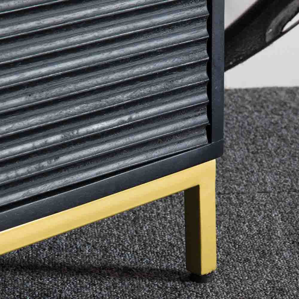 Pavlova Media Unit Black / Gold