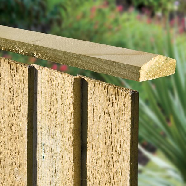 Grange CAPNGFE Feather Edge Capping Rail 1.83m - Green