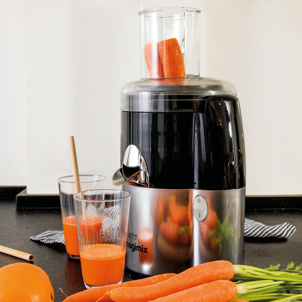 Magimix 18082 Juicer Expert 3 - Black / Stainless Steel