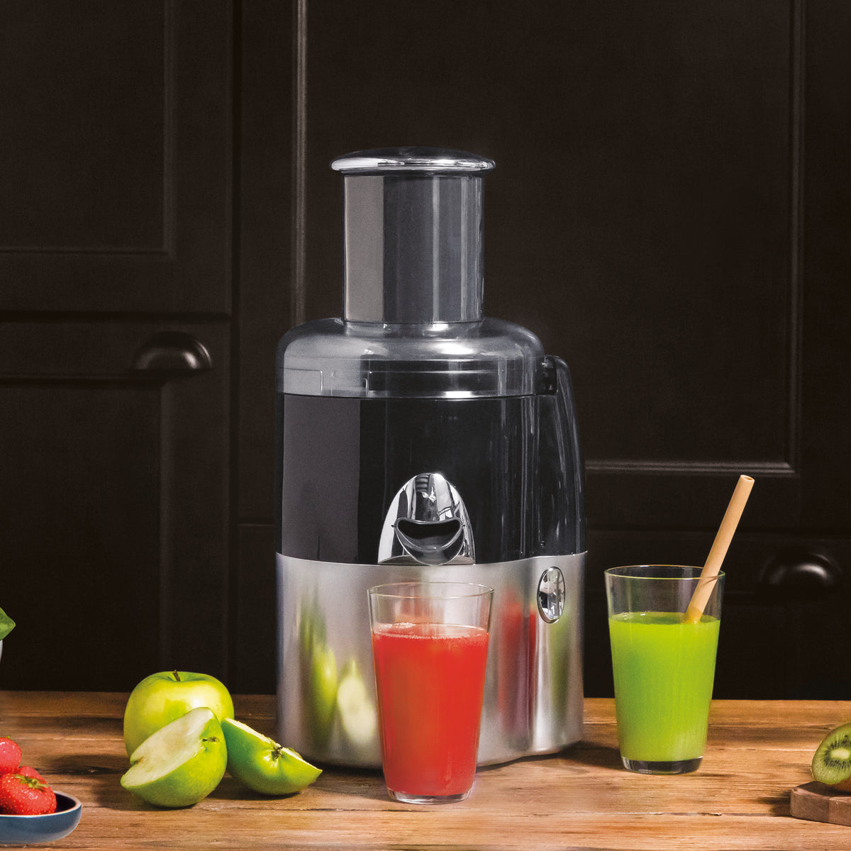 Magimix 18082 Juicer Expert 3 - Black / Stainless Steel