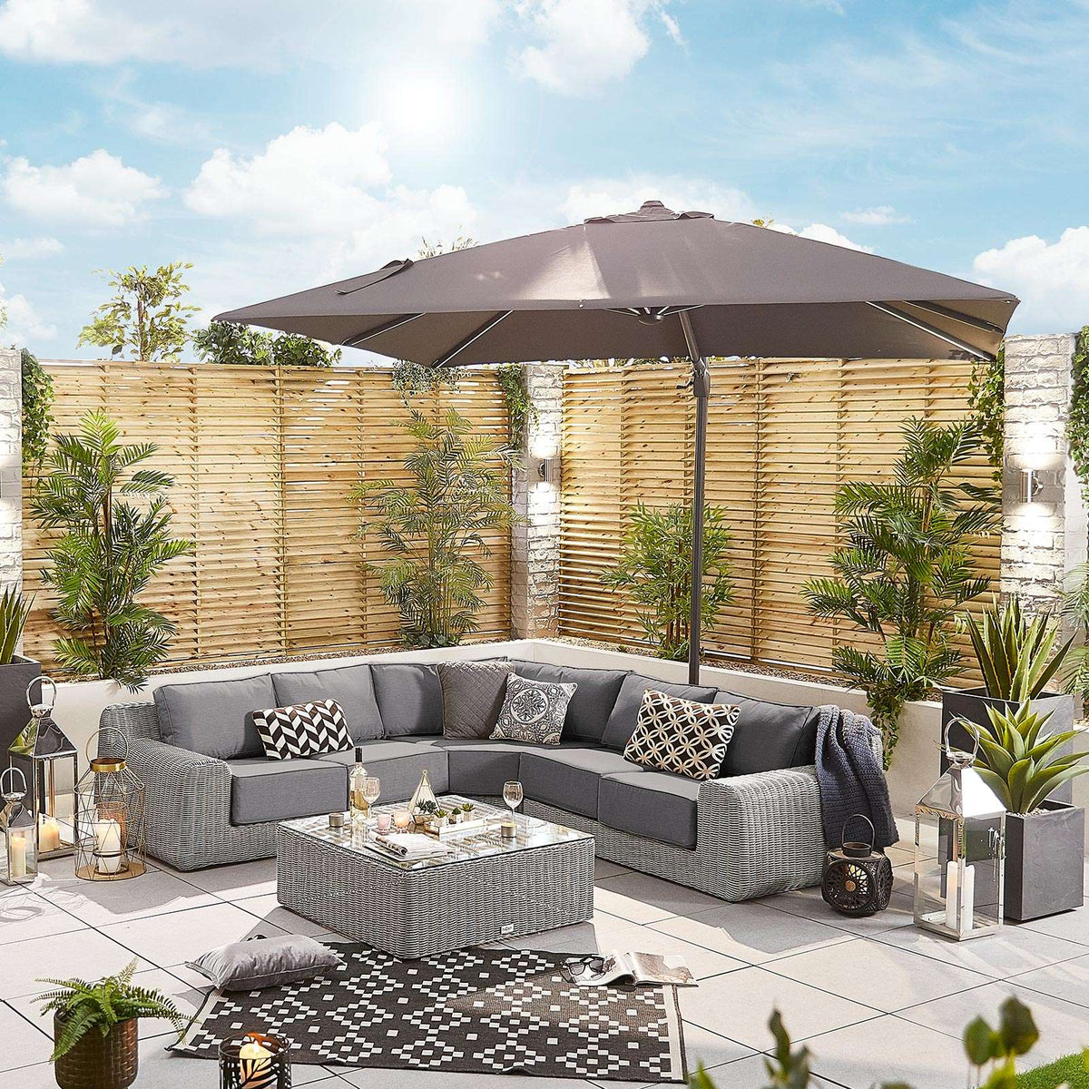 Nova <br> Galaxy LED Cantilever Parasol - 3m Square Grey - Including Base