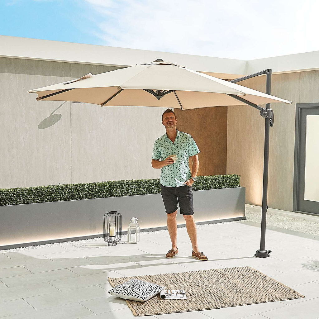 Nova <br> Apollo Cantilever Parasol 3m Round Beige