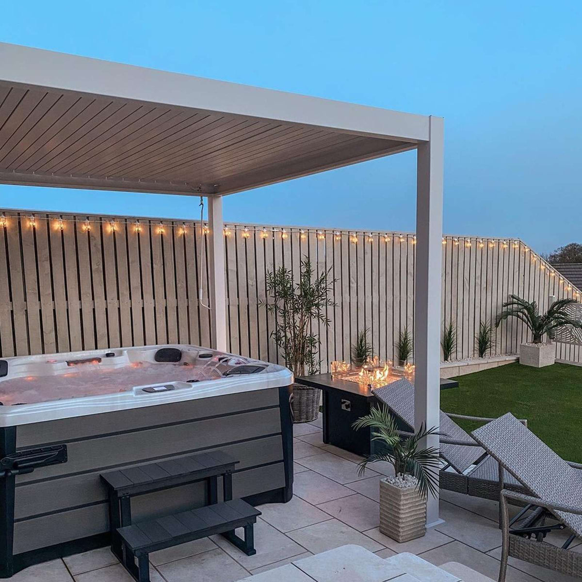 Nova <br> Titan 3m x 3m Pergola Aluminium White