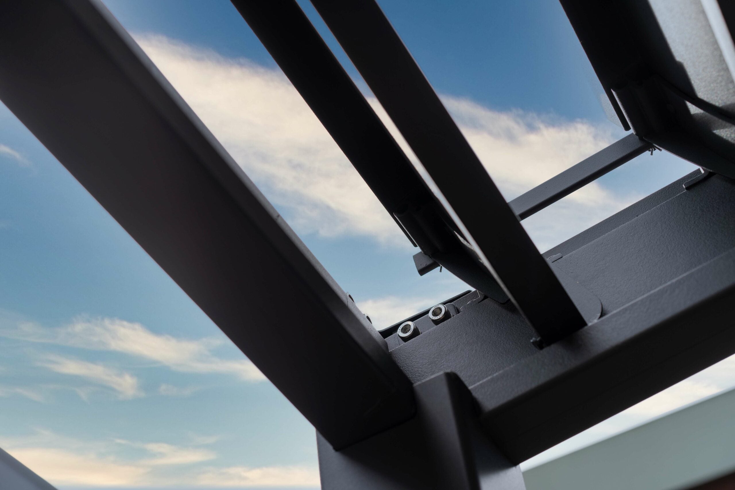 Nova <br> Titan Aluminium Pergola - 6m x 3m Rectangular - Grey