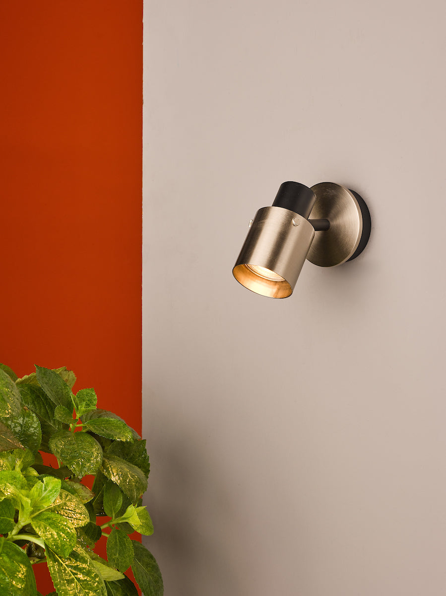 Ryan Single Wall Spotlight Brushed Nickel Matt Black<br>Brushed Nickel