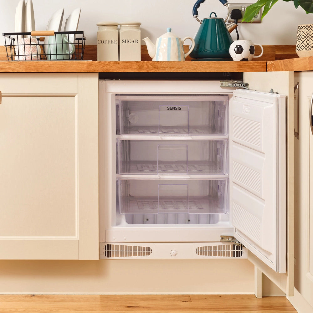 Sensis RFUCBI01Z54EW 59.5cm Integrated Static Undercounter Freezer - White