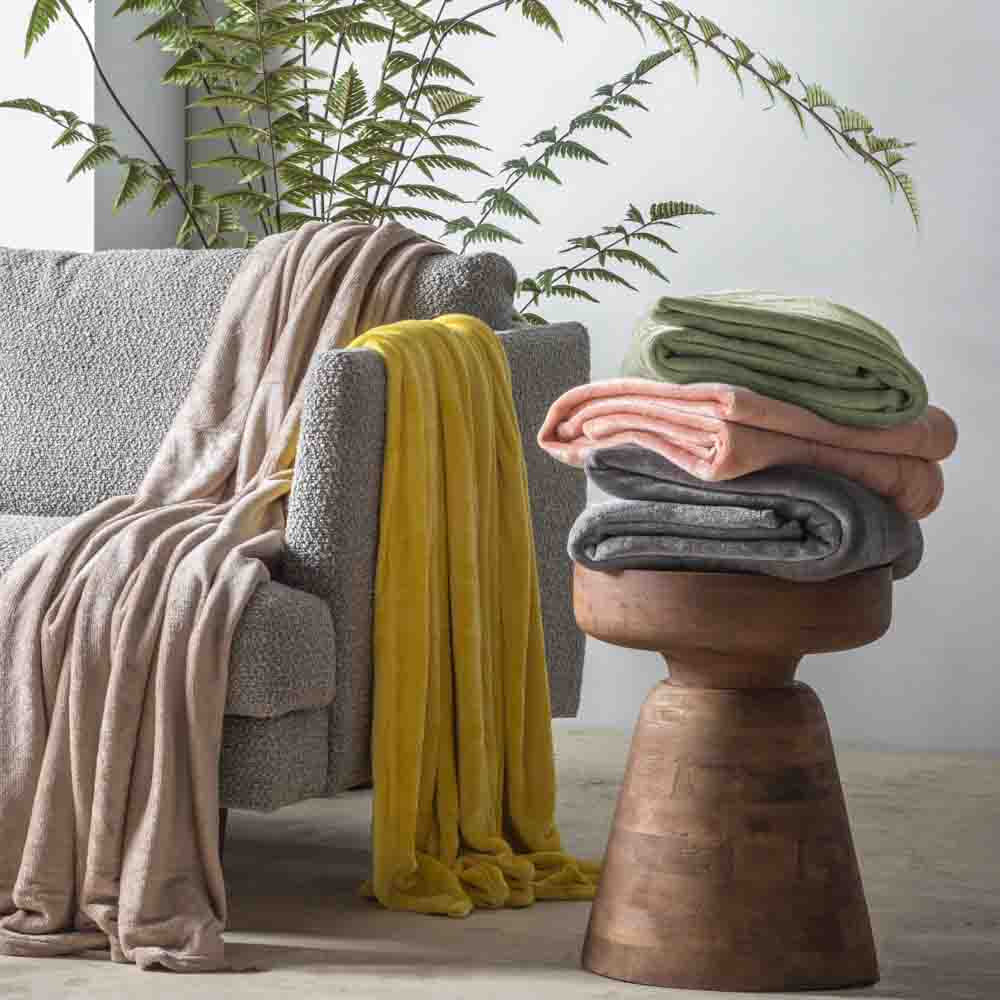 Rolled Flannel Fleece Blush