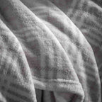 Checkmate Rolled Fleece Silver
