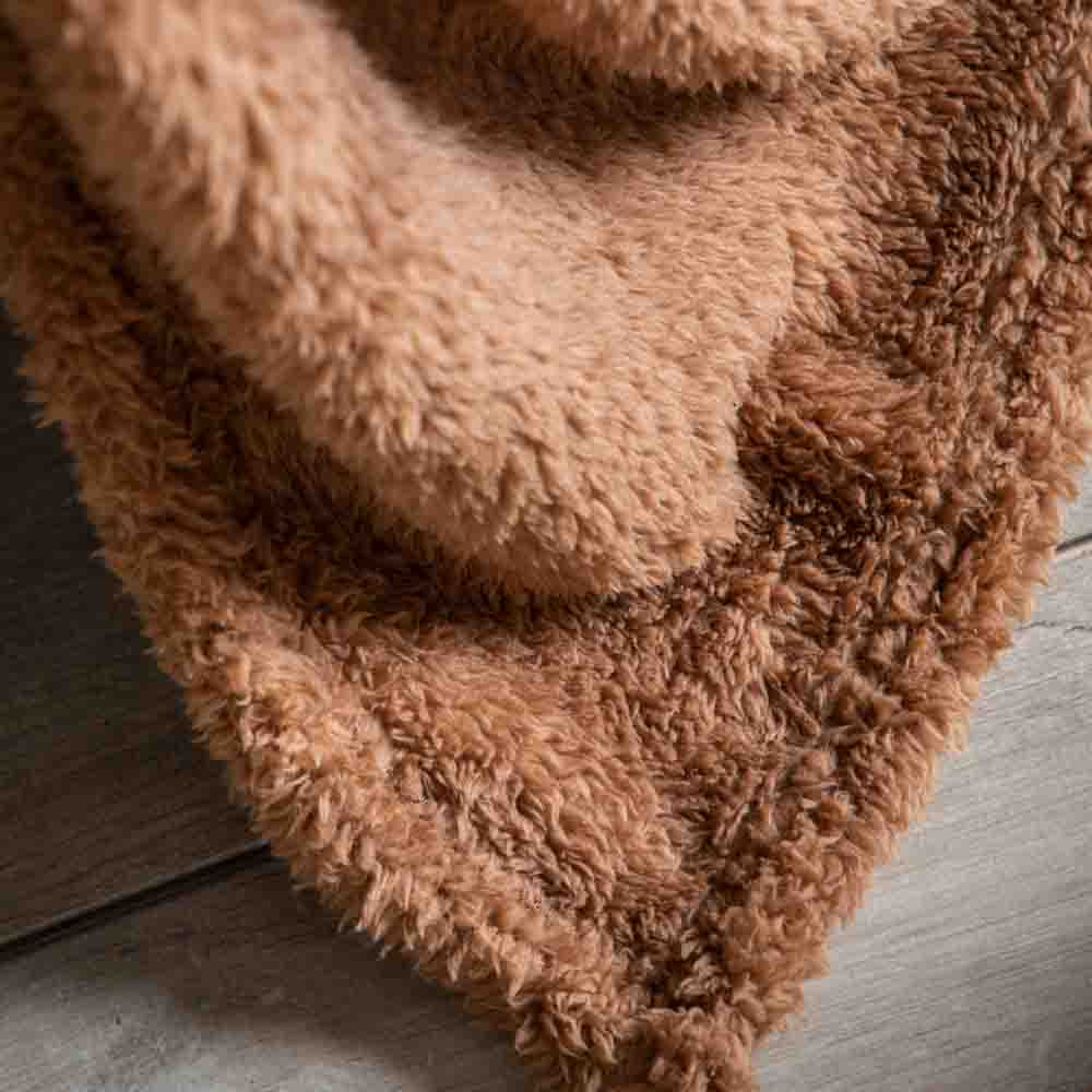 Teddy Fleece Throw Tan
