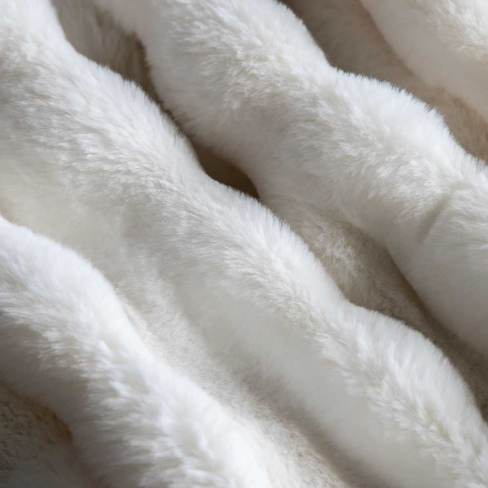 Marshmallow Rabbit Faux Fur Throw Crm