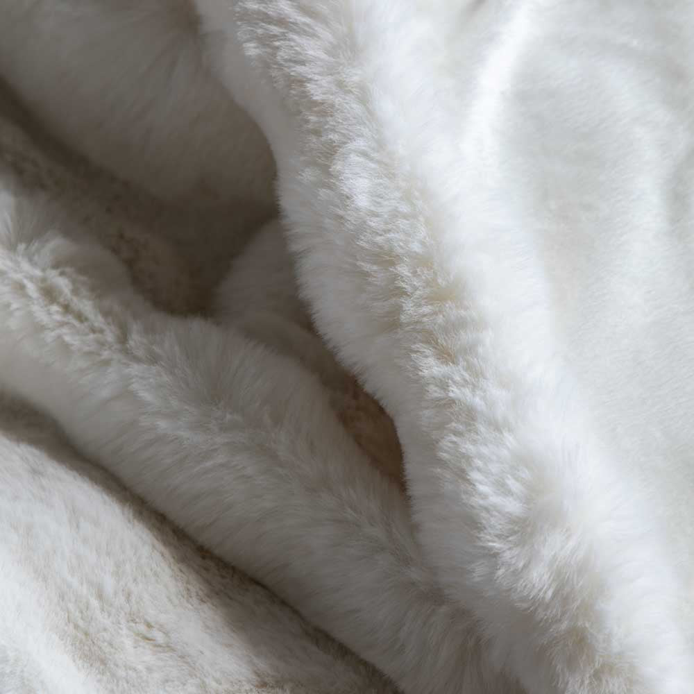 Marshmallow Rabbit Faux Fur Throw Crm