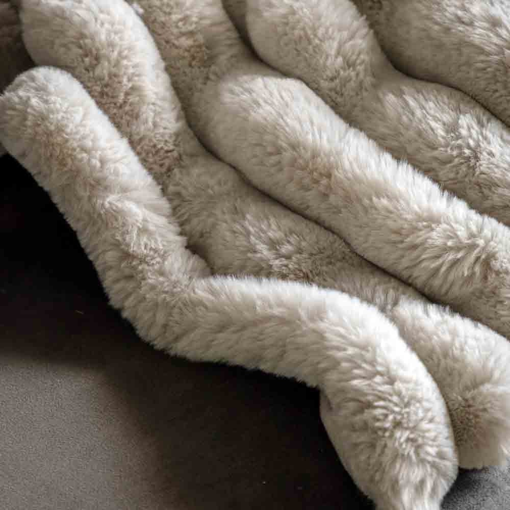 Ribbed Faux Fur Throw Natural