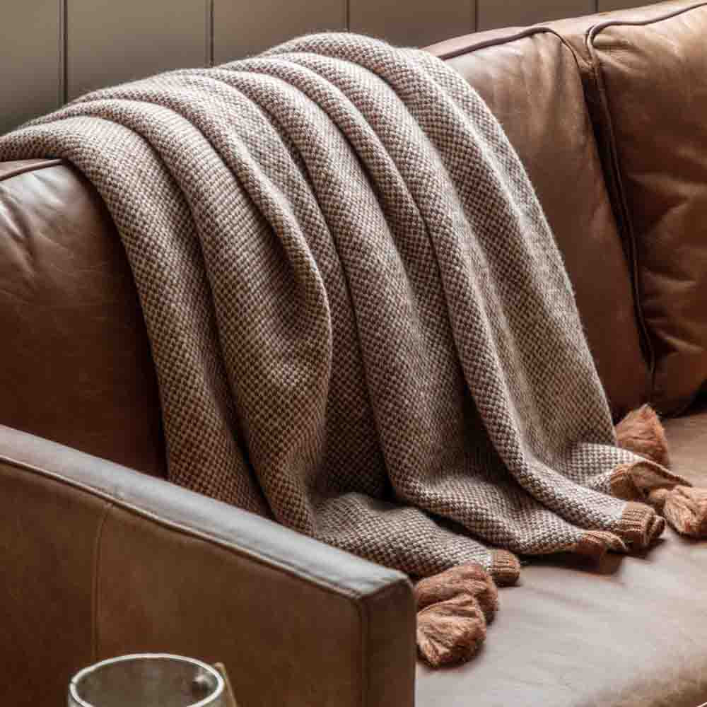 Knitted Border Tassel Throw Rust