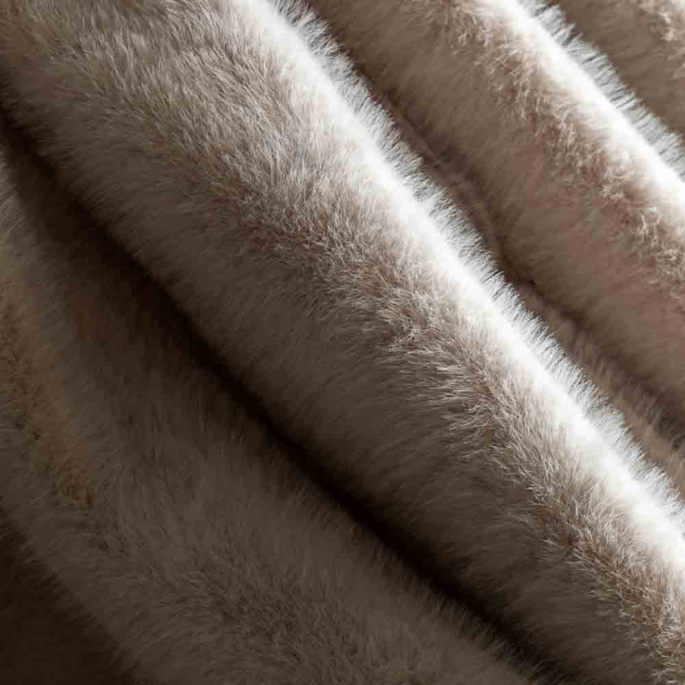 Maple Faux Fur Throw Small Oatmeal