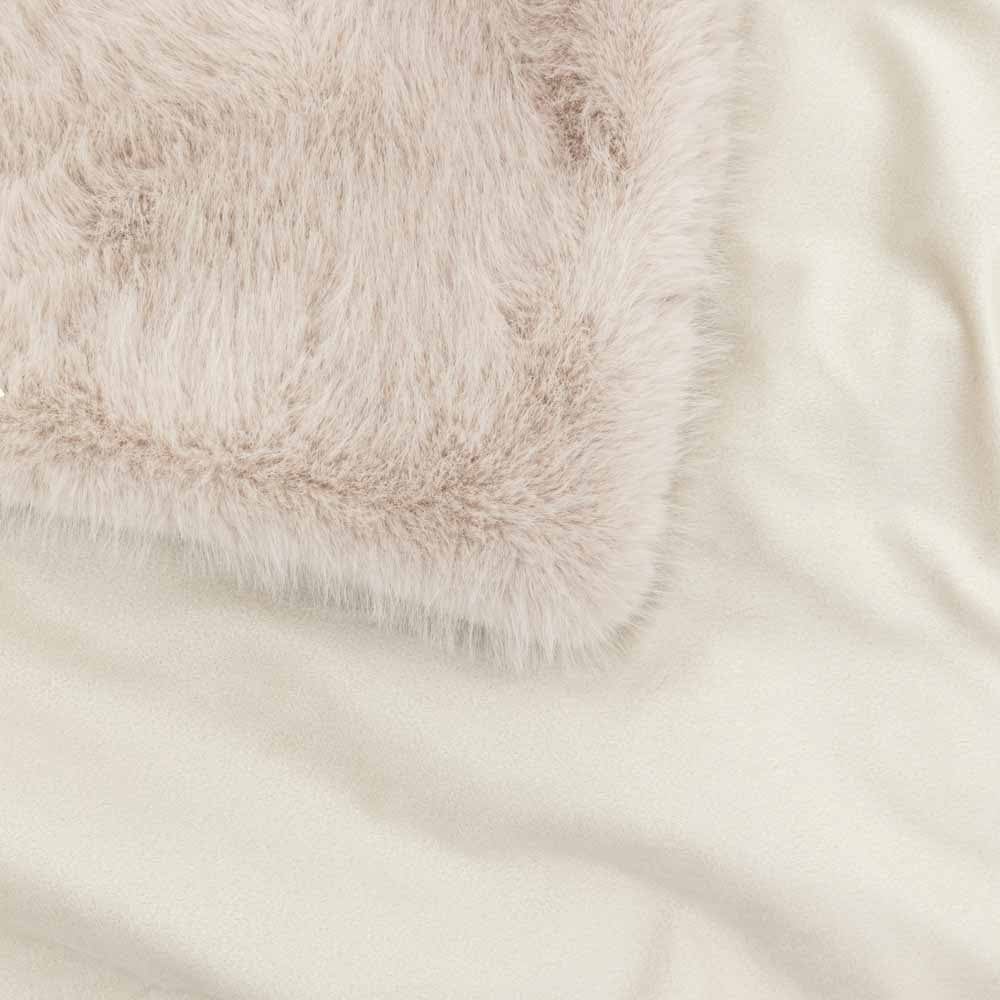 Maple Faux Fur Throw Large Oatmeal