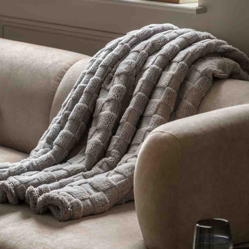 Oakley Checked Sherpa Throw Grey