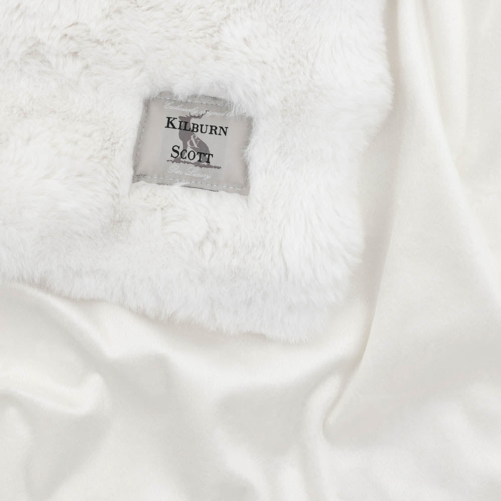 Marshmallow Rabbit Throw Cream
