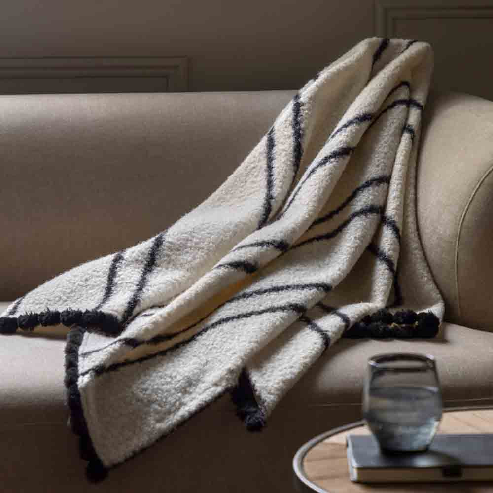 Ophelia Scalloped Throw Cream & Black