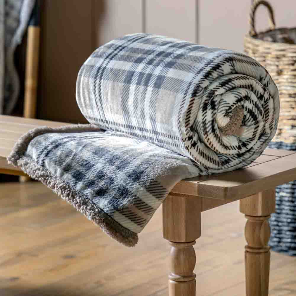 Tartan Sherpa Throw Natural