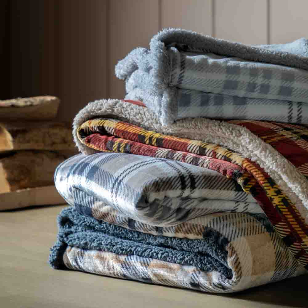 Tartan Sherpa Throw Natural