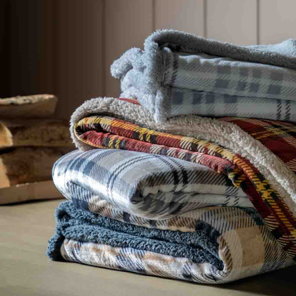 Tartan Sherpa Throw Natural