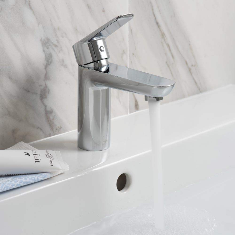 Vado Photon Mono Basin Mixer C/W Clic Clac Waste