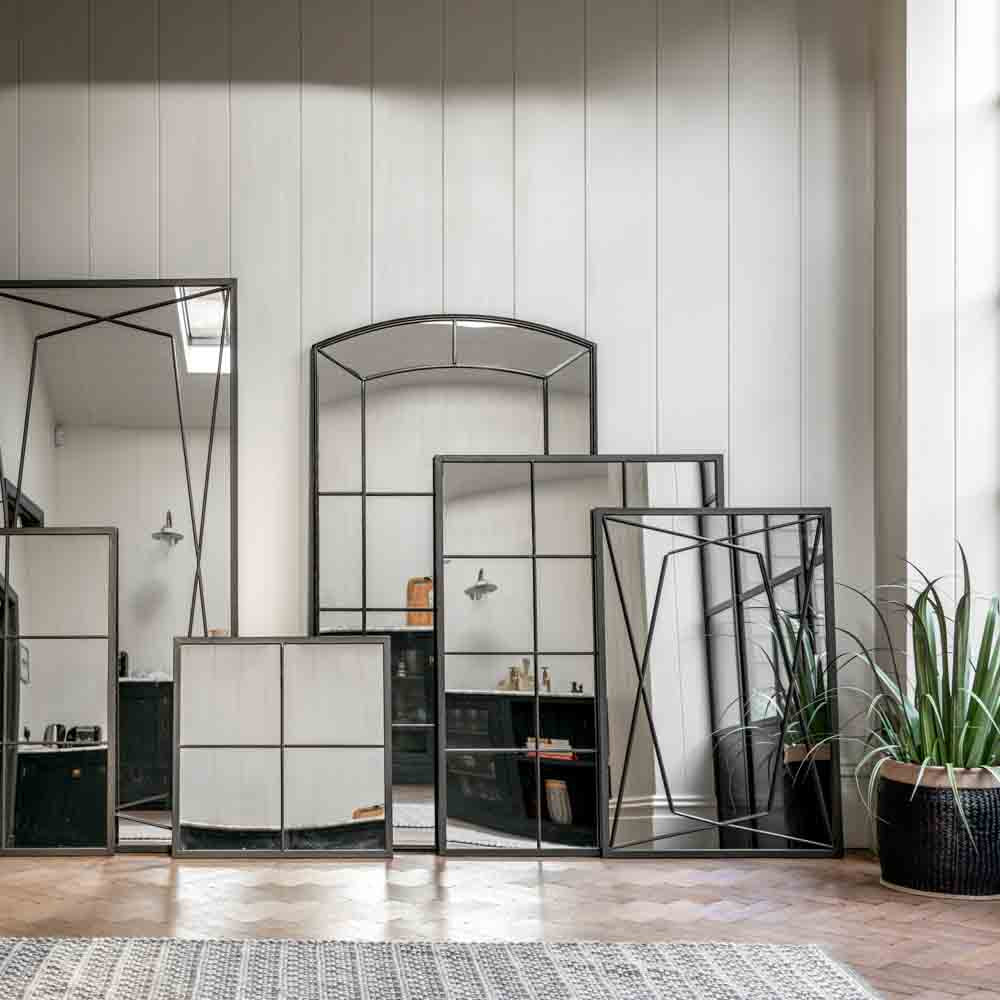 Oaksey Mirror Black