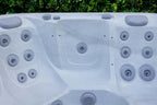 AquaSolus Zephyr Hot Tub