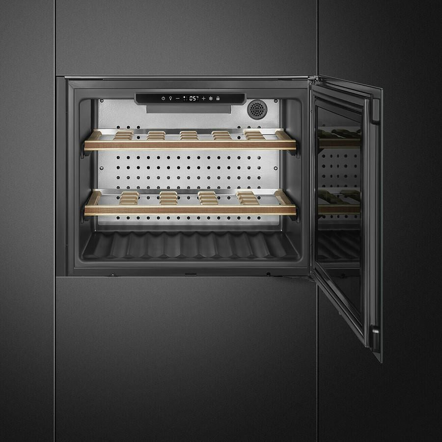 Smeg CVI121B3 Linea Wine Cooler with Reversible Hinge Midnight Black