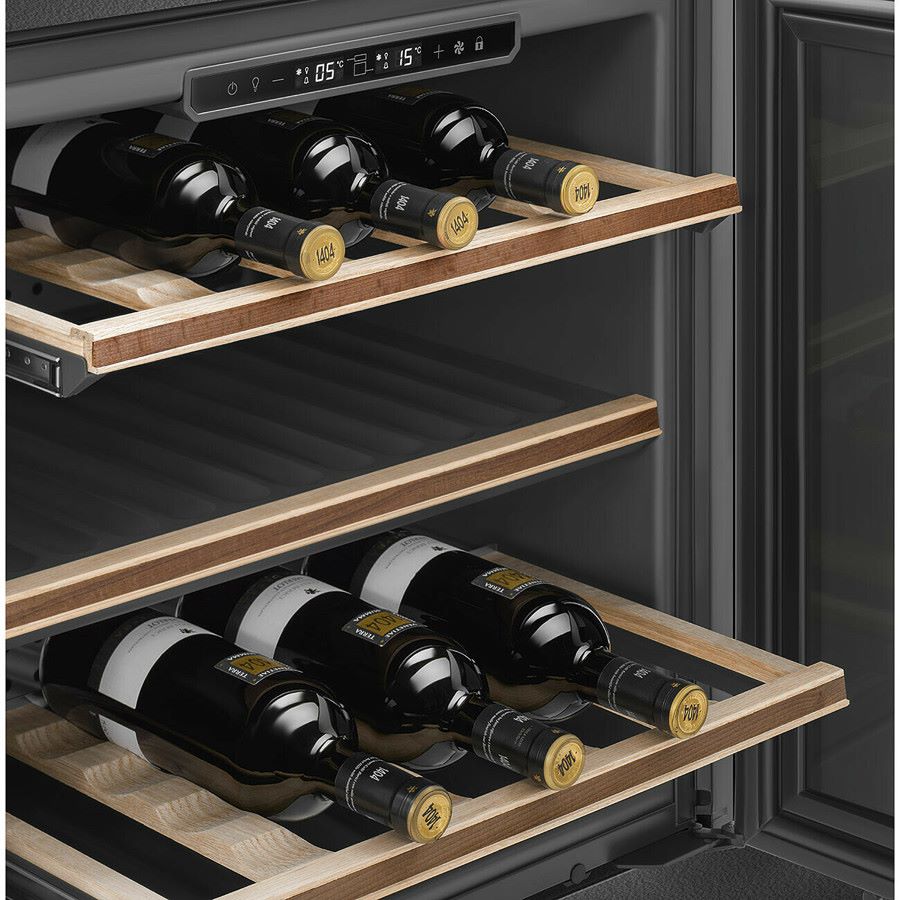 Smeg CVI329X3  Classic Wine Cooler with Reversible Hinge Stainless Steel