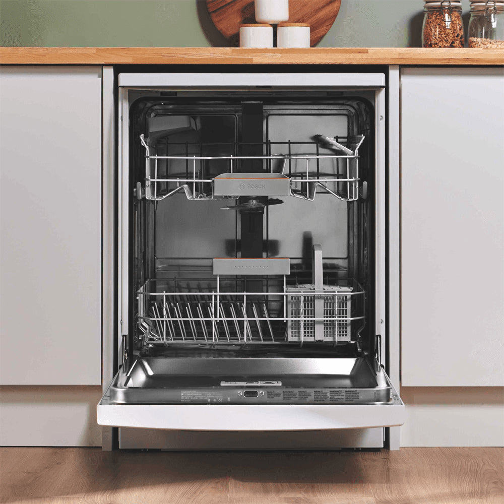 BosBosch Series 4 SMS4EKW06G Wifi Connected Full Size Dishwasher - White