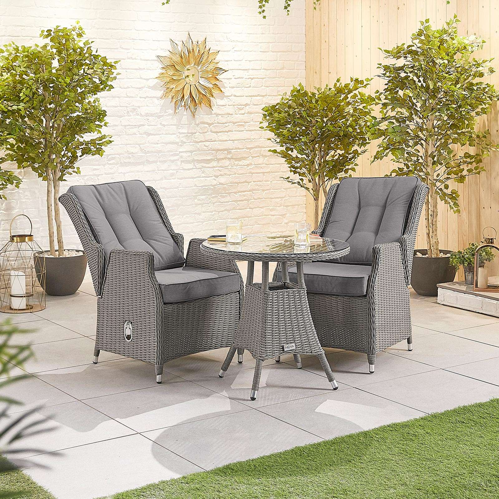 Nova sales bistro set